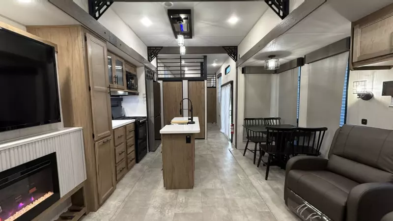 39DLBL Floorplan Main Room